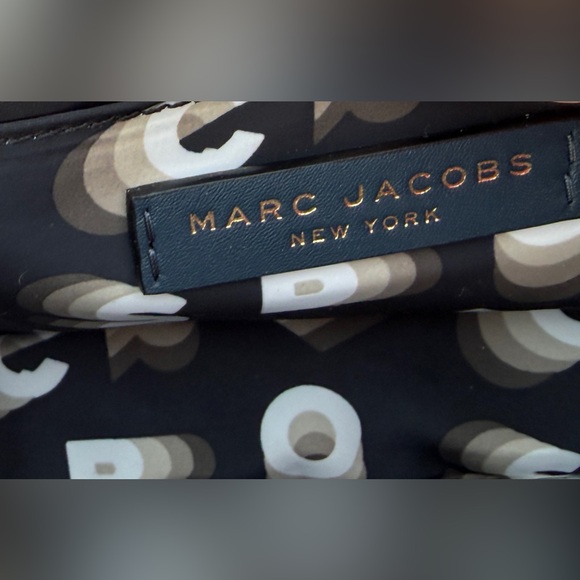 Marc Jacobs Double Take Crossbody Bag with Gold Accents - Picture 10 of 11